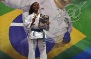 Karateca Letícia Oliveira