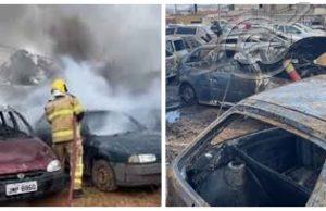 23 automóveis foram queimados